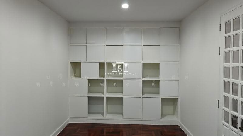 46270 - ทาวน์เฮ้าส์ 3 ชั้น หมู่บ้านนาวิน ย่านเย็นอากาศ-สาทร เนื้อที่ 39 ตร.ว. ใกล้ MRT คลองเตย, bangkok, เชื้อเพลิง, Chong Nonsi, Yan Nawa, Bangkok, 4 Bedrooms, 467 sqm, Townhouse For Sale, by Forbest Properties Co., Ltd., 500596504 - DDproperty.com