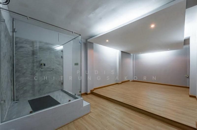 Commercial Space for Rent – Sathu Pradit | Rama 3, bangkok, Bang Pong Pang, Yan Nawa, Bangkok, , 1,180 sqm, Retail Space For Rent, by Pudis Chitrungsakorn, 500596521 - DDproperty.com