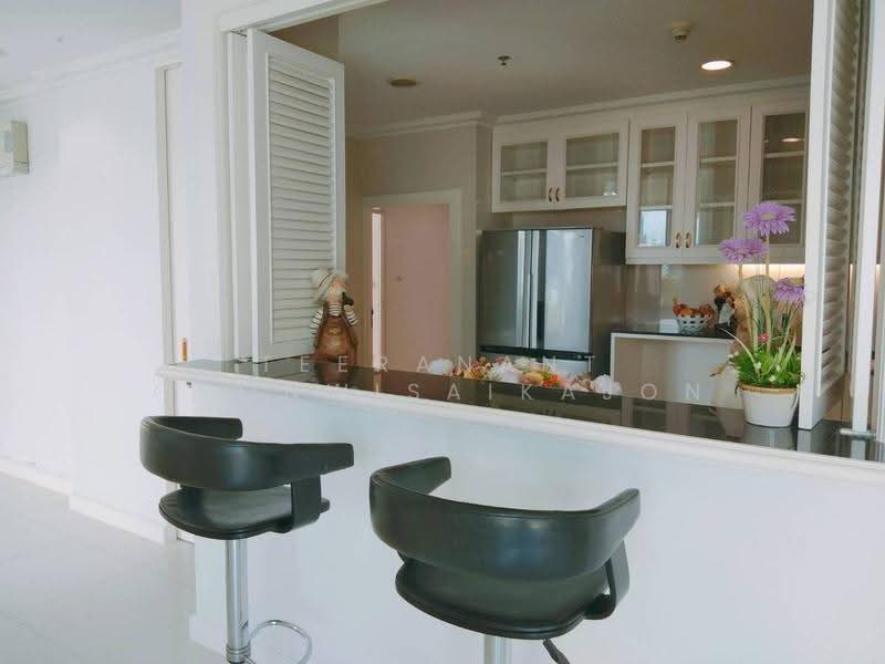 Piyathip Place, bangkok, 24 Soi Prommitr, Khlong Tan Nua, Watthana, Bangkok, 4 Bedrooms, 572 sqm, Condo For Rent, by Teeranant Chonwisaikajon, 500596551 - DDproperty.com