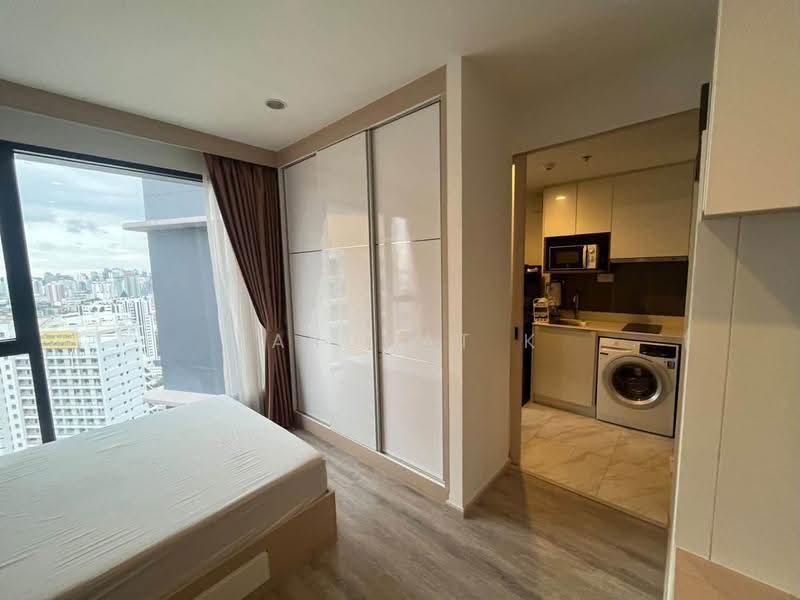 IDEO Mobi Asoke, bangkok, New Petchaburi Road, Bang Kapi, Huai Khwang, Bangkok, 1 Bedroom, 28 sqm, Condo For Rent, by Jarunat K, 500596564 - DDproperty.com