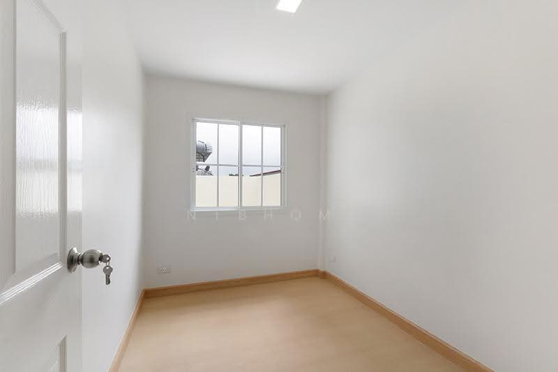 ทาวน์เฮ้าส์ 2 ชั้น รีโนเวทใหม่ ซอยติวานนท์ 3 แยก 19, nonthaburi, Talat Kwan, Muang Nonthaburi, Nonthaburi, 3 Bedrooms, 130 sqm, Townhouse For Sale, by NTBHOME, 500596624 - DDproperty.com