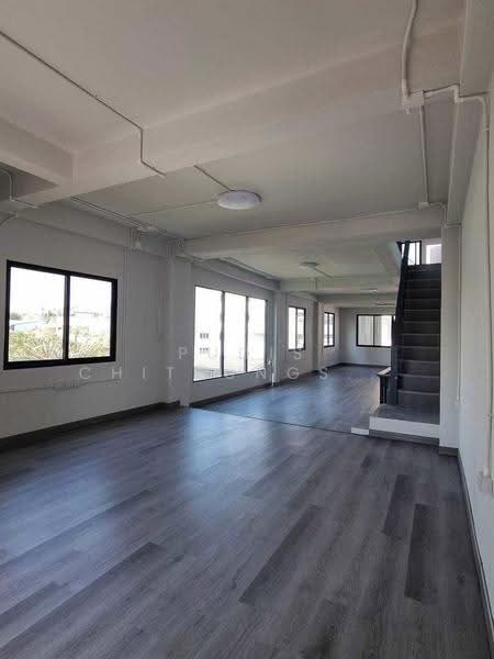 4.5-Storey Commercial Building for Rent – Sukhumvit | BTS Bang Chak, bangkok, Bang Chak, Phra Khanong, Bangkok, , 350 sqm, Shophouse For Rent, by Pudis Chitrungsakorn, 500596687 - DDproperty.com