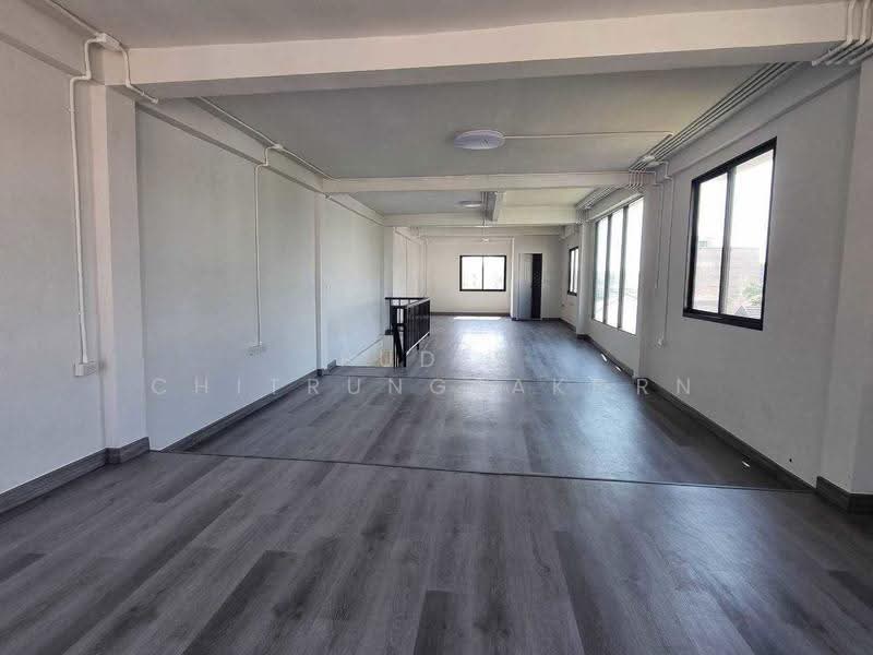 4.5-Storey Commercial Building for Rent – Sukhumvit | BTS Bang Chak, bangkok, Bang Chak, Phra Khanong, Bangkok, , 350 sqm, Shophouse For Rent, by Pudis Chitrungsakorn, 500596687 - DDproperty.com