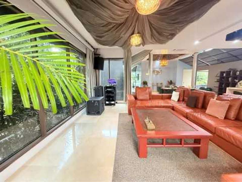 Pool Villa Bali Style Ekkamai Sukhumvit 63, bangkok, Khlong Tan Nua, Watthana, Bangkok, 5 Bedrooms, 600 sqm, Villa For Rent, by Oraya Fortney, 500596716 - DDproperty.com