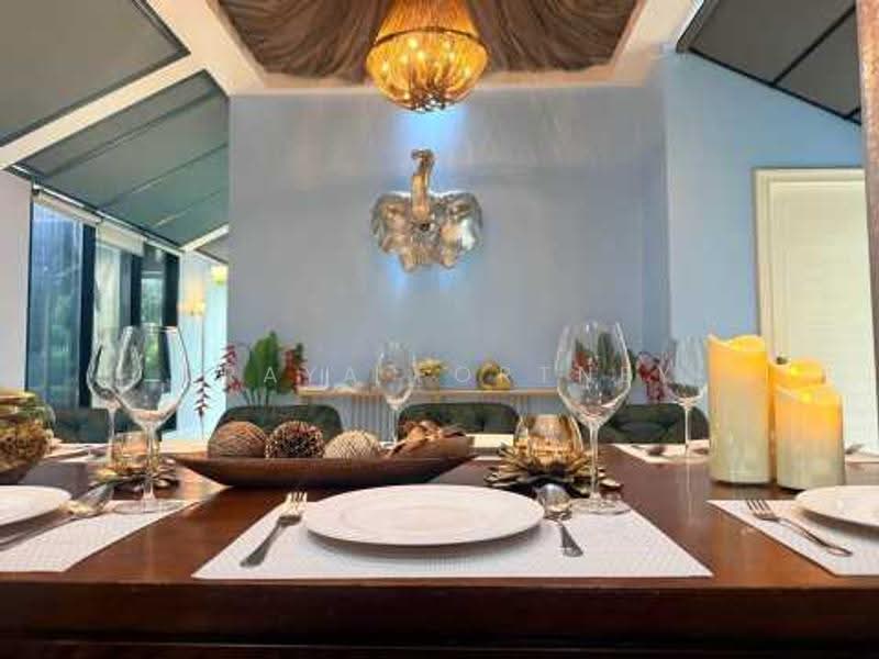 Pool Villa Bali Style Ekkamai Sukhumvit 63, bangkok, Khlong Tan Nua, Watthana, Bangkok, 5 Bedrooms, 600 sqm, Villa For Rent, by Oraya Fortney, 500596716 - DDproperty.com