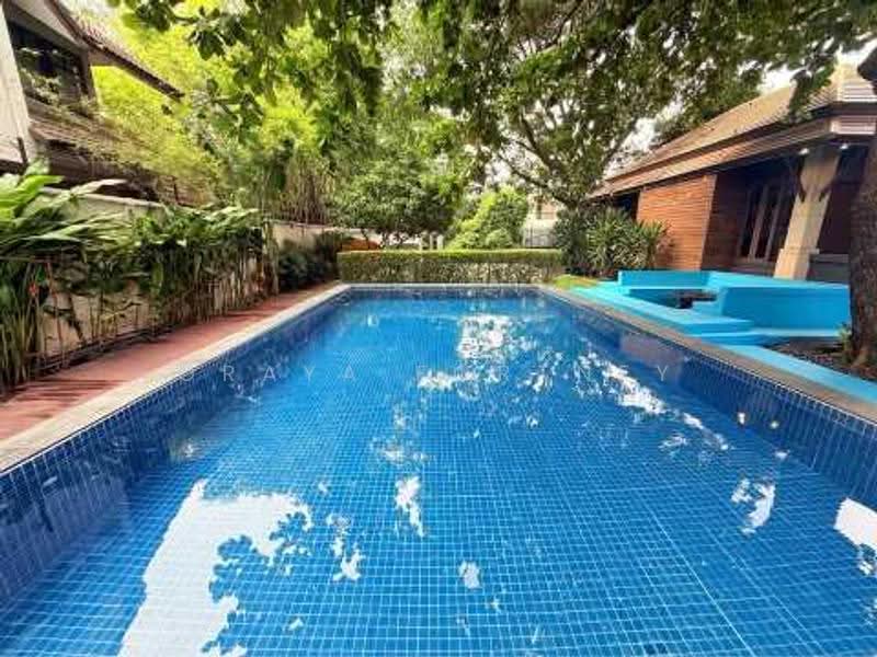 Pool Villa Bali Style Ekkamai Sukhumvit 63, bangkok, Khlong Tan Nua, Watthana, Bangkok, 5 Bedrooms, 600 sqm, Villa For Rent, by Oraya Fortney, 500596716 - DDproperty.com