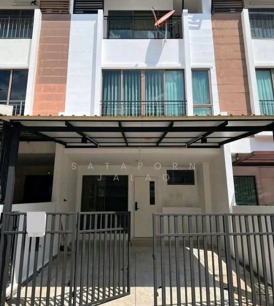 The Private Sukhumvit-Bangchak : เดอะ ไพรเวท สุขุมวิท - บางจาก, กรุงเทพ, 88 ซอย สุขุมวิท 97/1, บางจาก, พระโขนง, กรุงเทพ, 170 ตร.ม., ทาวน์เฮ้าส์ ให้เช่า, โดย Sataporn Jalao, 500596766 - DDproperty.com