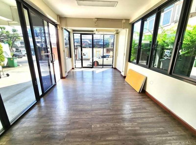 5-BR House, bangkok, Praborommaharatchawang, Phra Nakhon, Bangkok, 5 Bedrooms, 950 sqm, Single Detached House For Sale, by Sataporn Jalao, 500596868 - DDproperty.com