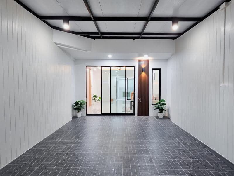 หมู่บ้านรัตนาธิเบศร์, nonthaburi, Bang Rak Pattana, Bang Bua Thong, Nonthaburi, 2 Bedrooms, 100 sqm, Townhouse For Sale, by NR AGENT, 500596869 - DDproperty.com