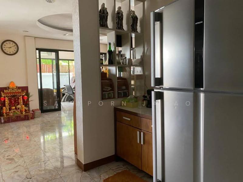 4-BR House, bangkok, Bang Kho Laem, Bangkok, 4 Bedrooms, 325 sqm, Single Detached House For Sale, by Sataporn Jalao, 500596872 - DDproperty.com