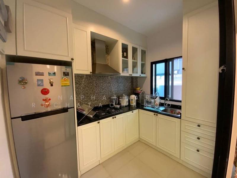 Flora Wongsawang, nonthaburi, Krungthep-Nonthaburi Road, Bang Khen, Muang Nonthaburi, Nonthaburi, 3 Bedrooms, 190 sqm, Townhouse For Rent, by Naphattarat Rachatacharoonrut (NATTY), 500596873 - DDproperty.com