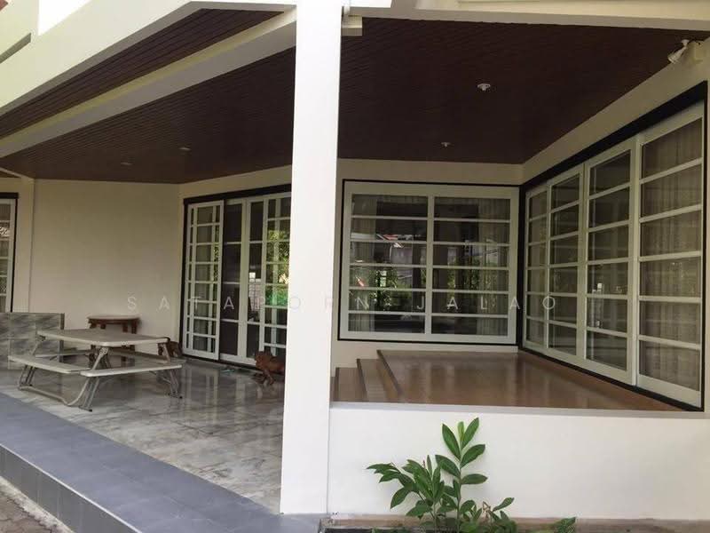 4-BR House, bangkok, Phra Kanong Nua, Watthana, Bangkok, 4 Bedrooms, 650 sqm, Single Detached House For Rent, by Sataporn Jalao, 500596877 - DDproperty.com