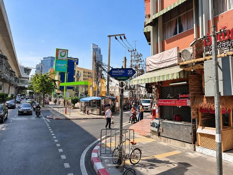 ที่ดินพร้อมสิ่งปลูกสร้าง ปากซอย พหลโยธิน 35 ใกล้เมเจอร์รัชโยธิน, bangkok, Lat Yao, Chatuchak, Bangkok, , 824 sqm, Land For Sale, by HOME Real Estate Service, 500596888 - DDproperty.com