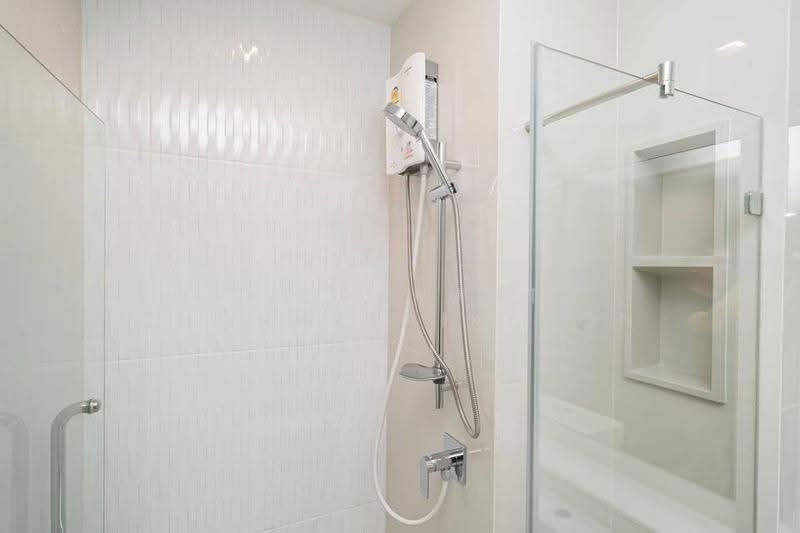 Life Asoke Hype, bangkok, 339 Chaturathit Rd, Makkasan, Ratchathewi, Bangkok, 1 Bedroom, 32 sqm, Condo For Rent, by Teeranant Chonwisaikajon, 500596915 - DDproperty.com