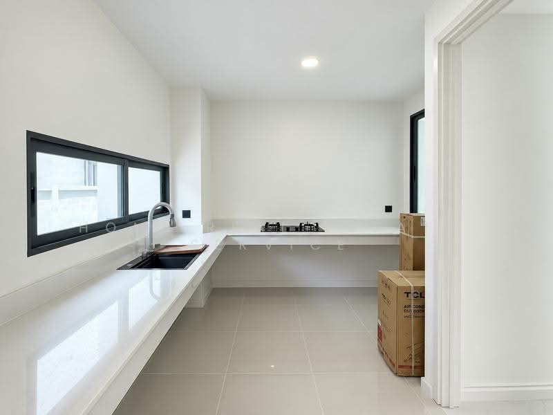 บ้านเดี่ยวรีโนเวท ใจกลางแยกรัชโยธิน, bangkok, Chan Kasem, Chatuchak, Bangkok, 4 Bedrooms, 250 sqm, Single Detached House For Sale, by HOME Real Estate Service, 500596919 - DDproperty.com