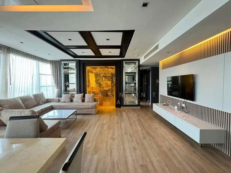 Fullerton Sukhumvit, bangkok, Sukhumvit Road, Khlong Tan Nua, Watthana, Bangkok, 3 Bedrooms, 152 sqm, Condo For Sale, by Teeranant Chonwisaikajon, 500596923 - DDproperty.com