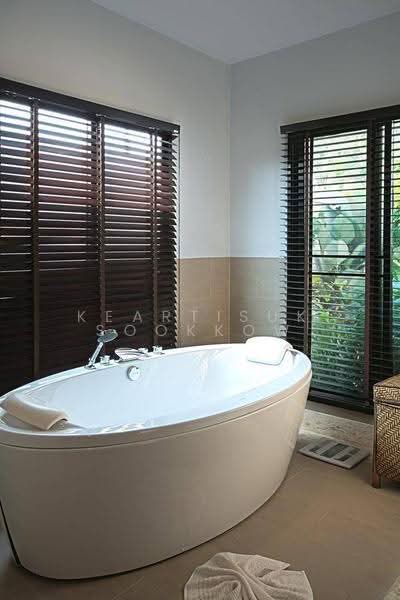 3-BR Villa, Phuket, Choeng Thale, Thalang, Phuket, 3 Bedrooms, 350 sqm, Villa For Sale, by Keartisuk Sookkow, 500596967 - DDproperty.com