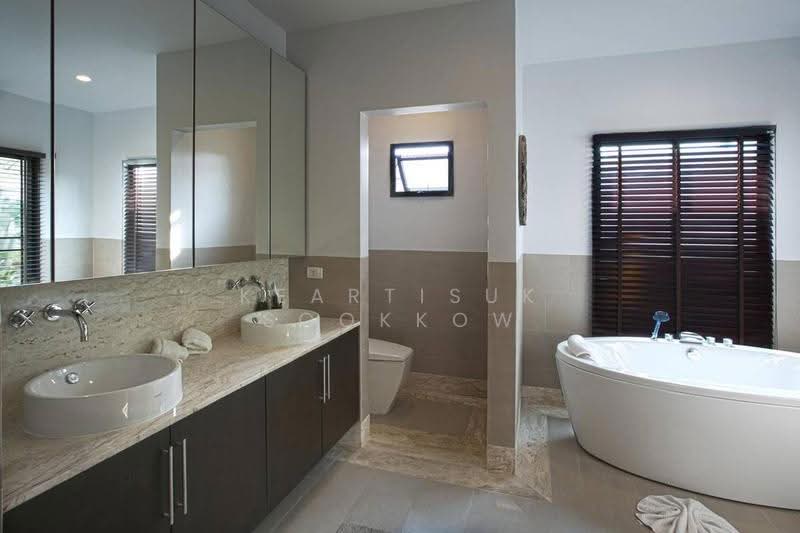 3-BR Villa, Phuket, Choeng Thale, Thalang, Phuket, 3 Bedrooms, 350 sqm, Villa For Sale, by Keartisuk Sookkow, 500596967 - DDproperty.com