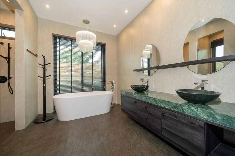 4-BR House, phuket, Thep Krasattri, Thalang, Phuket, 4 Bedrooms, 290 sqm, Single Detached House For Sale, by Keartisuk Sookkow, 500596975 - DDproperty.com