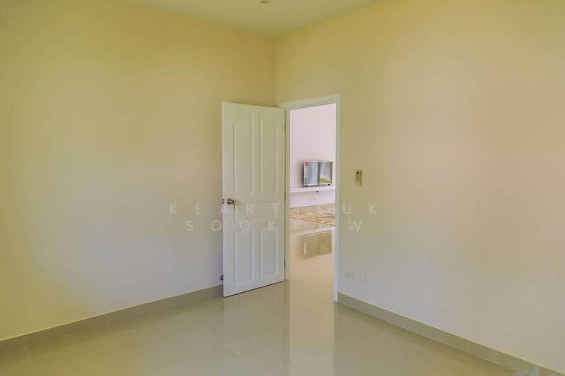 4-BR Villa, phuket, Pa Khlok, Thalang, Phuket, 4 Bedrooms, 200 sqm, Villa For Sale, by Keartisuk Sookkow, 500597075 - DDproperty.com