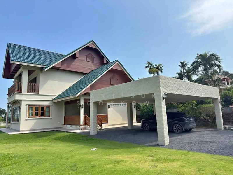 5-BR House, phuket, Karon, Muang Phuket, Phuket, 5 Bedrooms, 434 sqm, Single Detached House For Sale, by Keartisuk Sookkow, 500597084 - DDproperty.com