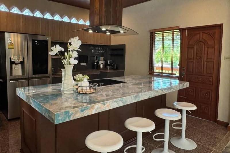 5-BR House, phuket, Karon, Muang Phuket, Phuket, 5 Bedrooms, 434 sqm, Single Detached House For Sale, by Keartisuk Sookkow, 500597084 - DDproperty.com