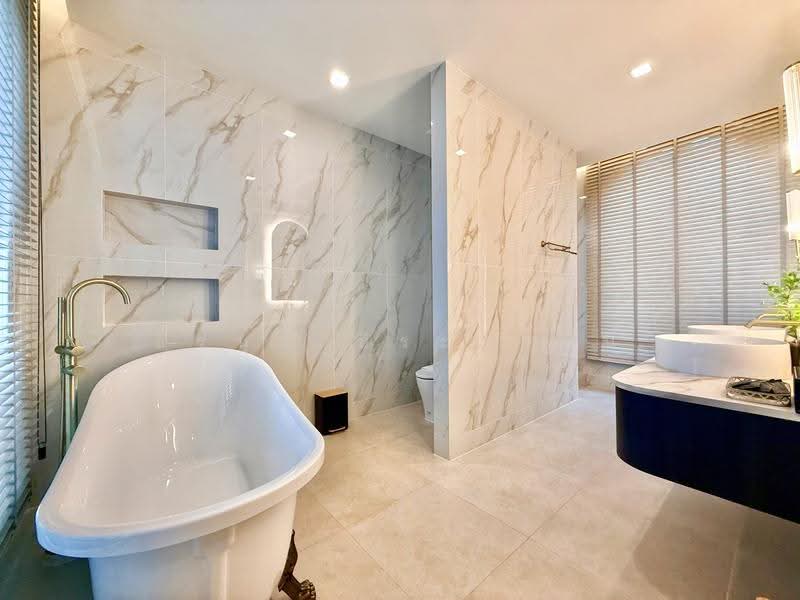 Exclusive Luxury Pool Villa for Sale in Khao Yai | Grand Hills Oxygen Residence (Plot H14), Nakhon Ratchasima, 3052, Mu Si, Pak Chong, Nakhon Ratchasima, 3 Bedrooms, 453 sqm, Villa For Sale, by ธีรนุช ธีระวาทิน, 500597092 - DDproperty.com