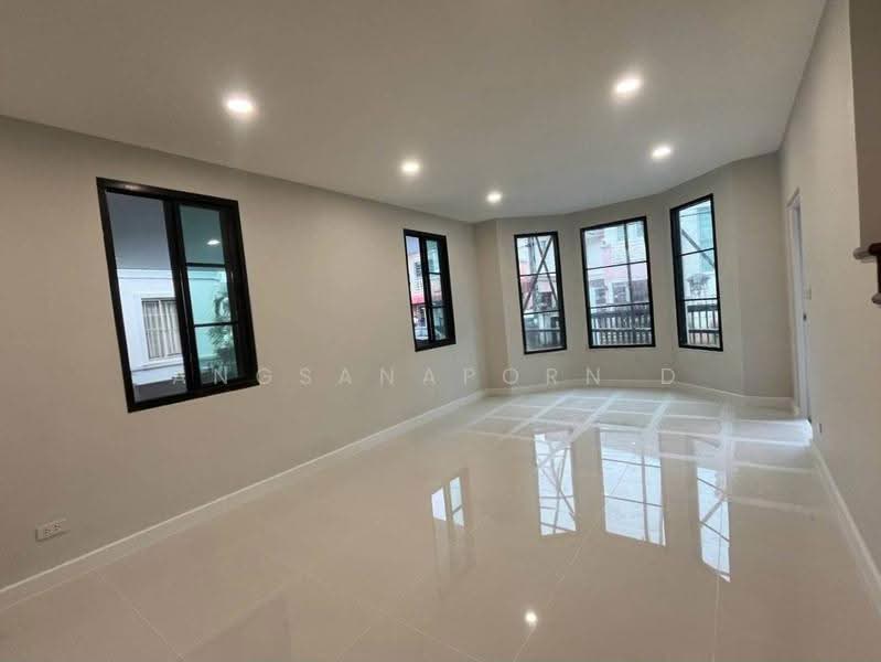 Passorn 7 Rattanathibet, nonthaburi, Bang Kruai - Sai Noi Road, Bang Rak Yai, Bang Bua Thong, Nonthaburi, 4 Bedrooms, 178 sqm, Single Detached House For Sale, by Angsanaporn D, 500597097 - DDproperty.com