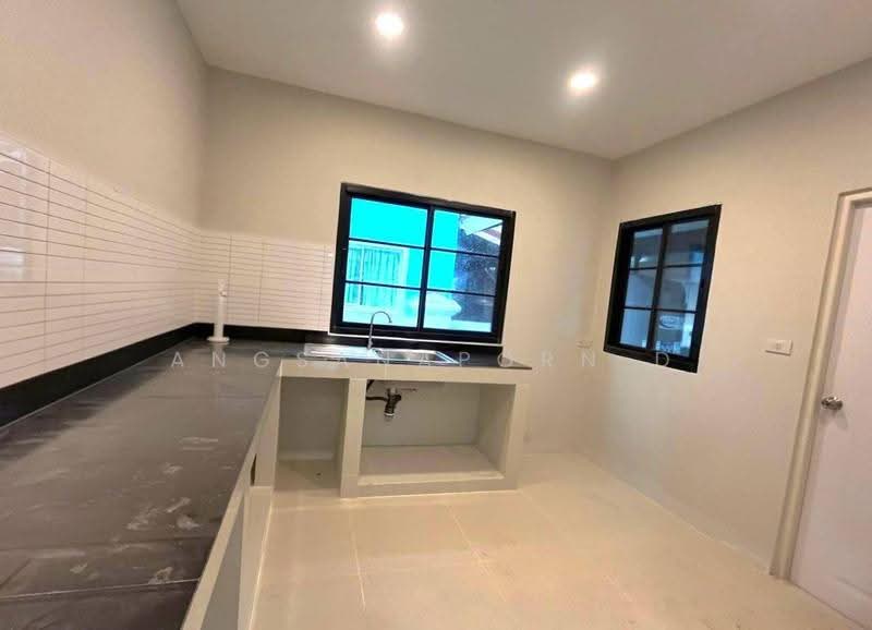 Passorn 7 Rattanathibet, nonthaburi, Bang Kruai - Sai Noi Road, Bang Rak Yai, Bang Bua Thong, Nonthaburi, 4 Bedrooms, 178 sqm, Single Detached House For Sale, by Angsanaporn D, 500597097 - DDproperty.com