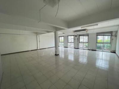 ขาย - ทาวน์เฮ้าส์ 4-ห้องนอน, กรุงเทพ