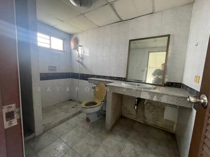 4-BR Townhouse, bangkok, Praborommaharatchawang, Phra Nakhon, Bangkok, 4 Bedrooms, 325 sqm, Townhouse For Sale, by Sataporn Jalao, 500597099 - DDproperty.com