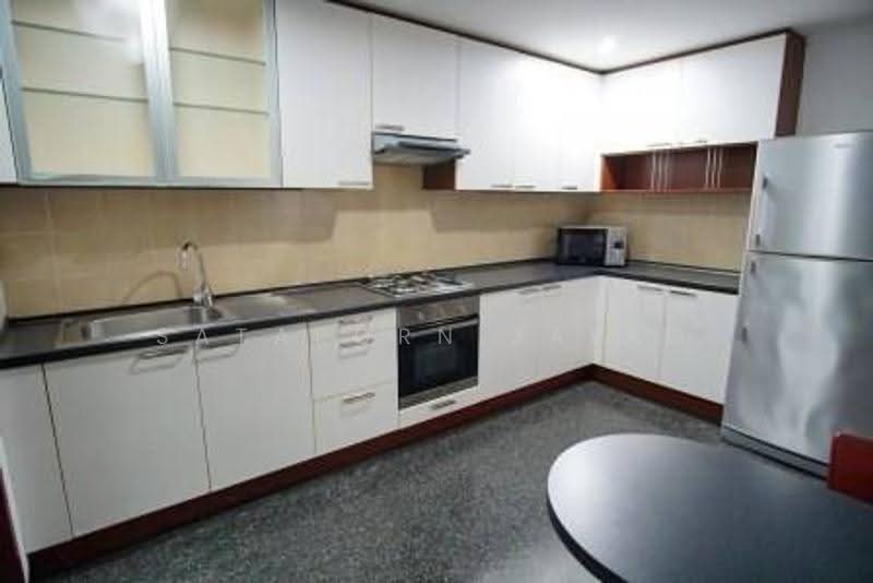 Raintree Village Apartment, bangkok, 21 Soi Sukhumvit 41, Khlong Tan Nua, Watthana, Bangkok, 4 Bedrooms, 420 sqm, Apartment For Rent, by Sataporn Jalao, 500597106 - DDproperty.com
