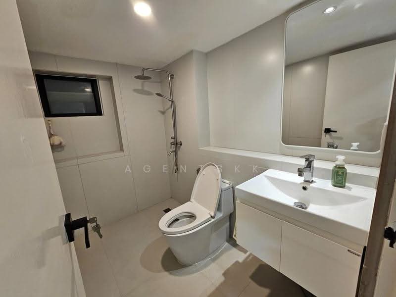 Thonglor Tower, bangkok, Soi Thonglor, Sukhumvit 55 Road, Khlongtoei Nua, Watthana, Bangkok, 3 Bedrooms, 100 sqm, Condo For Rent, by Agentbkk, 500597184 - DDproperty.com