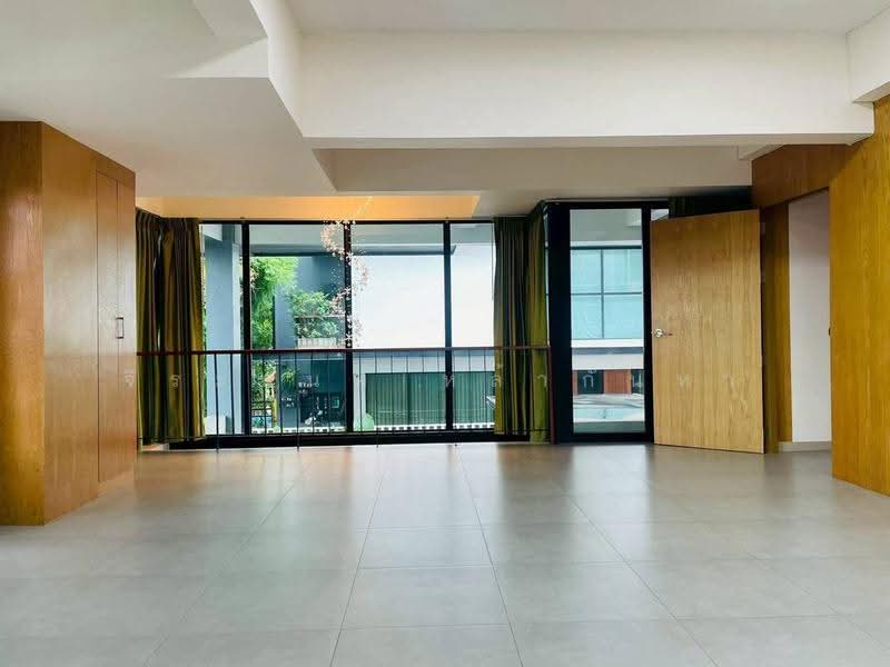 For Sale: 4-Storey Corner Home Office for Sale near Chiang Mai Government Center, chiang-mai, San Phi Sua, Muang Chiang Mai, Chiang Mai, 2 Bedrooms, 250 sqm, Townhouse For Sale, by จีระนันท์ หล้ากันหา, 500597188 - DDproperty.com
