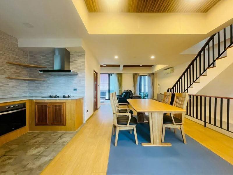 For Sale: 4-Storey Corner Home Office for Sale near Chiang Mai Government Center, chiang-mai, San Phi Sua, Muang Chiang Mai, Chiang Mai, 2 Bedrooms, 250 sqm, Townhouse For Sale, by จีระนันท์ หล้ากันหา, 500597188 - DDproperty.com