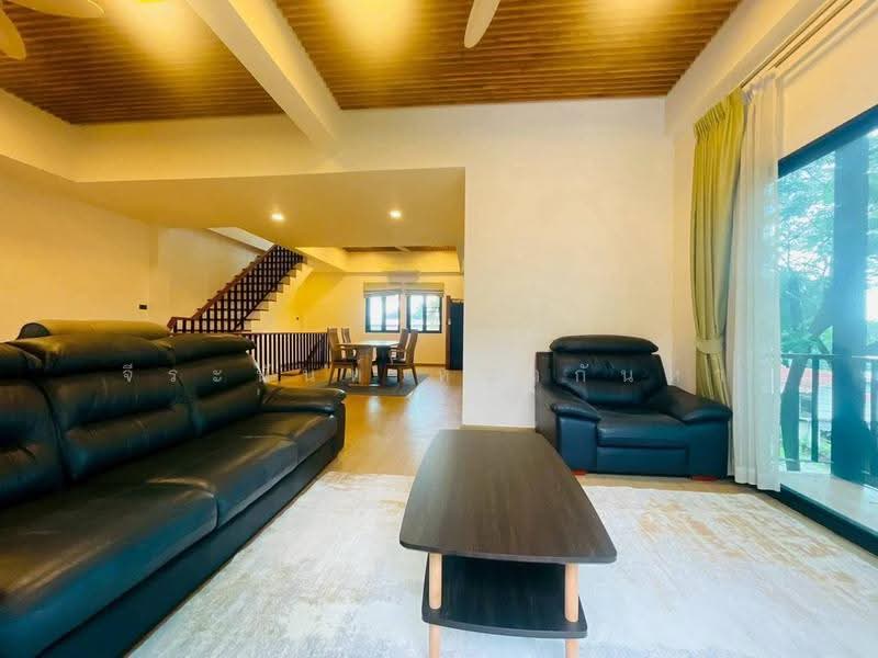 For Sale: 4-Storey Corner Home Office for Sale near Chiang Mai Government Center, chiang-mai, San Phi Sua, Muang Chiang Mai, Chiang Mai, 2 Bedrooms, 250 sqm, Townhouse For Sale, by จีระนันท์ หล้ากันหา, 500597188 - DDproperty.com