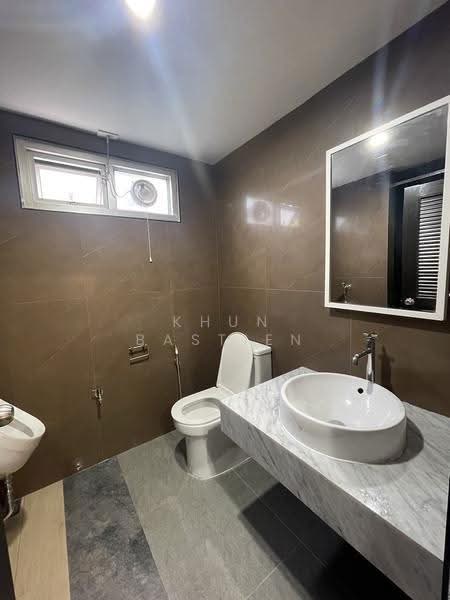 Townhouse for rent Isaraphap MRT, bangkok, อิสรภาพ28, Wat Arun, Bangkok Yai, Bangkok, 3 Bedrooms, 150 sqm, Townhouse For Rent, by Khun Bastien, 500597259 - DDproperty.com