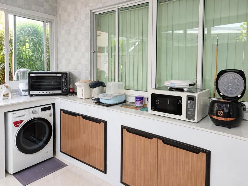 Suetrong Grand Home, bangkok, Soi Phahonyothin 34, Sena Nikhom, Chatuchak, Bangkok, 4 Bedrooms, 192 sqm, Townhouse For Sale, by HOME Real Estate Service, 500597275 - DDproperty.com