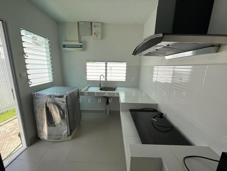 Villaggio 2 Srinakarin-Bangna, Samut Prakan, Buanakarin Road, Bang Kaeo, Bang Plee, Samut Prakan, 3 Bedrooms, 165 sqm, Single Detached House For Rent, by HOME Real Estate Service, 500597296 - DDproperty.com