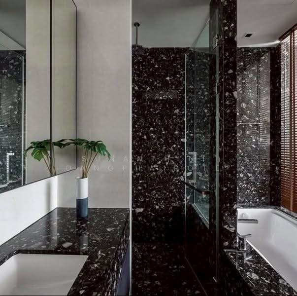 BEATNIQ Sukhumvit 32, Bangkok, Soi Sukhumvit 32, Sukhumvit Road, Khong Tan, Khlong Toei, Bangkok, 1 Bedroom, 58 sqm, Condo For Rent, by Sunanthini Dangphairote, 500597356 - DDproperty.com