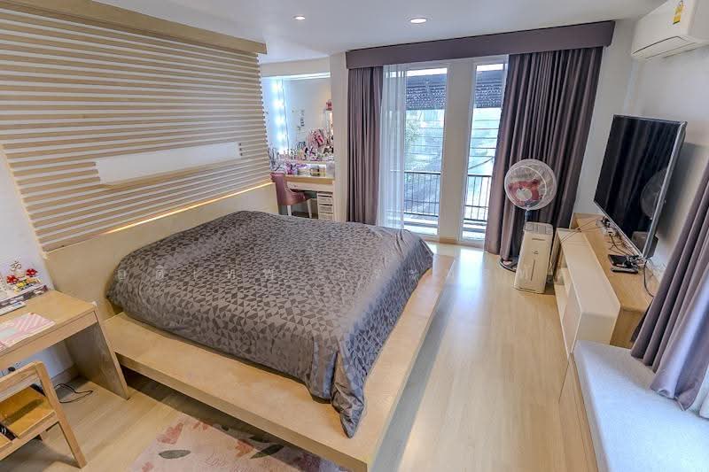 Areeya Daily Kaset-Nawamintr, bangkok, Ladplakhao Road, Chorake Bua, Lat Phrao, Bangkok, 3 Bedrooms, 160 sqm, Townhouse For Sale, by อดิเทพ ภระมรทัต, 500597357 - DDproperty.com