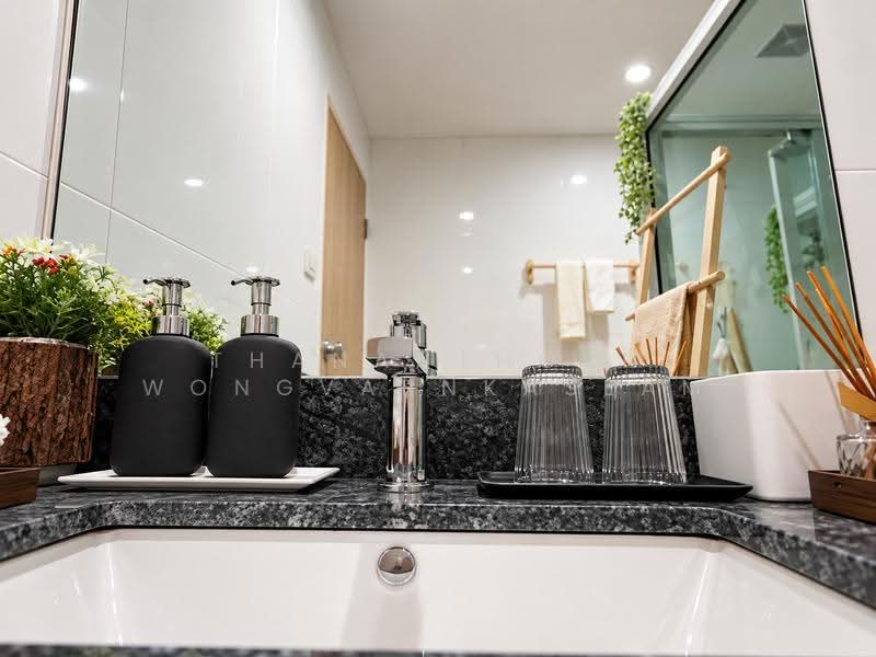 Tourmaline Gold Sathorn-Taksin, Bangkok, 14 Charoen Nakhon Rd, Khlong Ton Sai, Khlong San, Bangkok, 1 Bedroom, 40 sqm, Condo For Sale, by Thananthorn Wongvarnkaseam, 500597362 - DDproperty.com