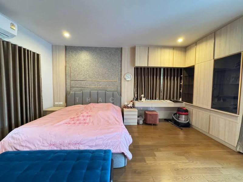 Burasiri Pattanakarn, bangkok, New Pattanakarn Road, Prawet, Bangkok, 4 Bedrooms, 380 sqm, Single Detached House For Rent, by Thachaya Buanong, 500597559 - DDproperty.com