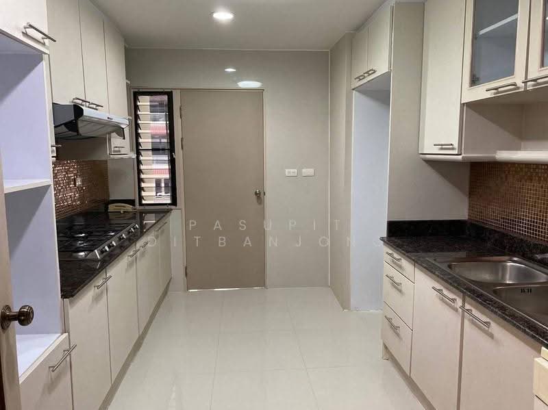 G.P. Grande Tower, bangkok, 55 Sukhumvit 23, Khlongtoei Nua, Watthana, Bangkok, 3 Bedrooms, 220 sqm, Apartment For Rent, by Pasupit Ditbanjong, 500597564 - DDproperty.com