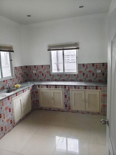 undefined, Chon Buri (Pattaya), Nong Pla Lai, Bang Lamung (Pattaya), Chon Buri (Pattaya), 3 Bedrooms, 300 sqm, Single Detached House For Rent, by Supitsara Sangarun, 500597626 - DDproperty.com