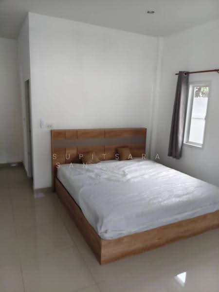 undefined, Chon Buri (Pattaya), Nong Pla Lai, Bang Lamung (Pattaya), Chon Buri (Pattaya), 3 Bedrooms, 300 sqm, Single Detached House For Rent, by Supitsara Sangarun, 500597626 - DDproperty.com