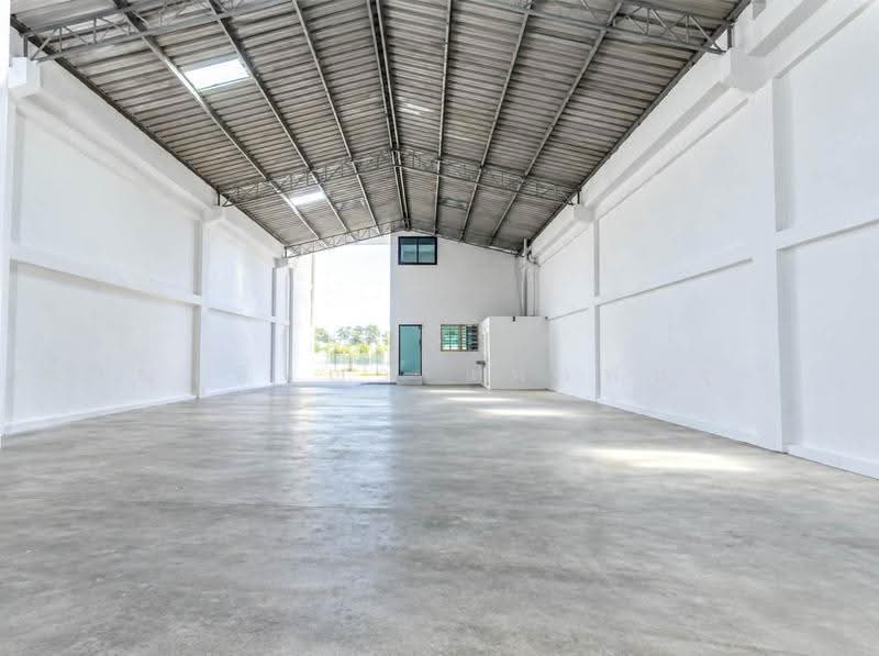 Buathong Factory 1 Minifactory and Warehouse for Rent Bang, BuaThong, nonthaburi, บางกรวย-ไทรน้อย, Bang Rak Pattana, Bang Bua Thong, Nonthaburi, , 500 sqm, Warehouse/Factory For Rent, by Nongpichaya Pangpun, 500597627 - DDproperty.com