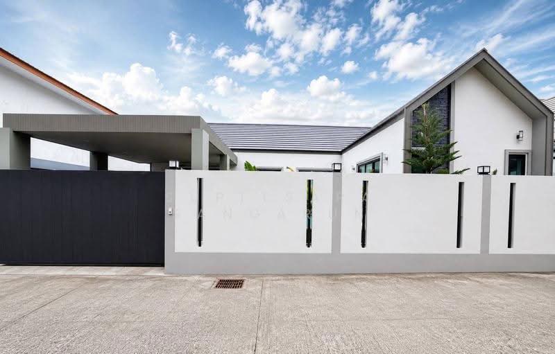 3-BR Villa, Chon Buri (Pattaya), Nong Pru, Bang Lamung (Pattaya), Chon Buri (Pattaya), 3 Bedrooms, 36 sqm, Villa For Sale, by Supitsara Sangarun, 500597704 - DDproperty.com