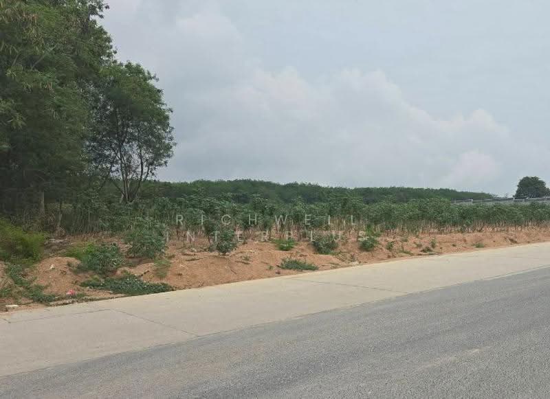 Land for sale in Pluak Daeng, prime location, 10 Rai. Situated on Soi Arawin 5, Rayong, Pluak Daeng, Rayong, , 16,000 sqm, Land For Sale, by RICHWELL INTERPLUS, 500597736 - DDproperty.com