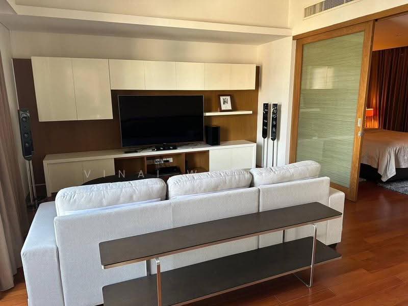 Hansar Rajdamri, bangkok, 3-250 Soi Mahatlek Luang 2, Lumphini, Pathum Wan, Bangkok, 1 Bedroom, 73 sqm, Condo For Rent, by Vinai Wattana, 500597798 - DDproperty.com